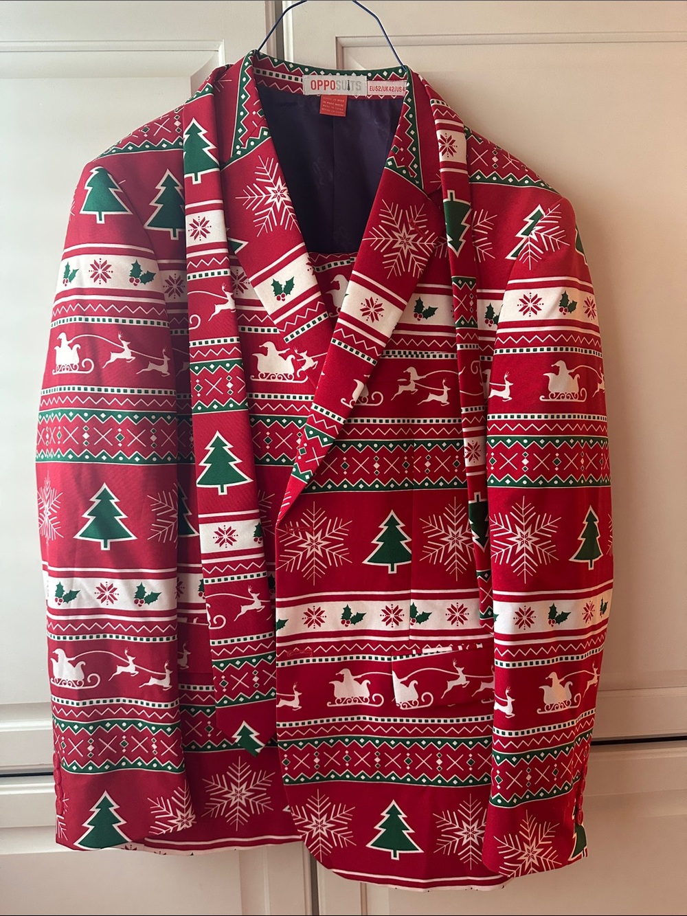 Men’s OppoSuits Red Christmas print 3 piece Suit